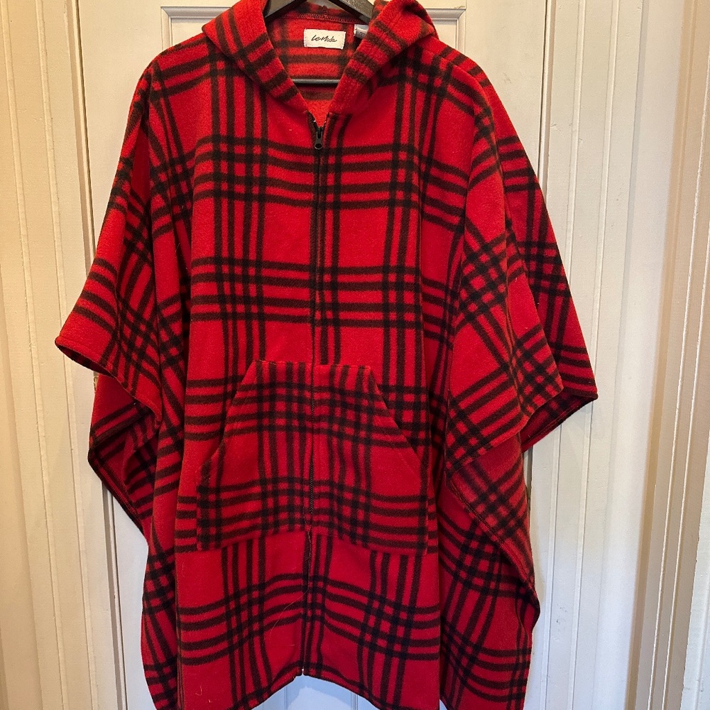 Cozy flannel zip up poncho - red and black